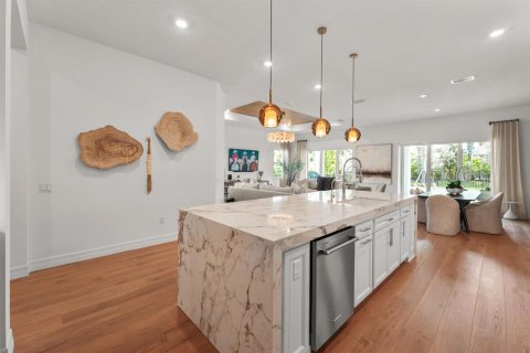 Casa en venta en Palm Beach Gardens, Florida, 4 dormitorios, 248.05 m2 № 2181350 - foto 7