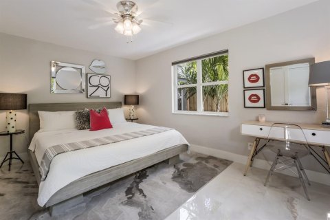 Condominio en alquiler en Sarasota, Florida, 1 dormitorio, 72.93 m2 № 1761200 - foto 21