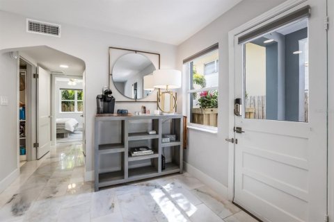 Condominio en alquiler en Sarasota, Florida, 1 dormitorio, 72.93 m2 № 1761200 - foto 14
