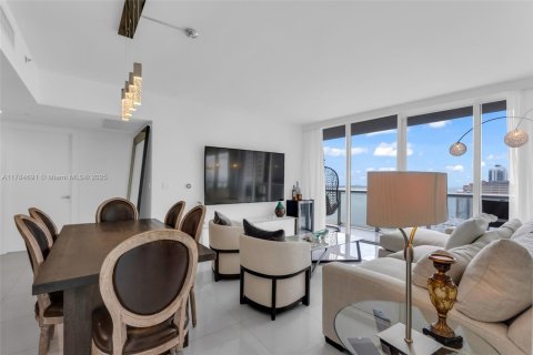 Copropriété à louer à Miami, Floride: 2 chambres, 116.59 m2 № 1738701 - photo 5