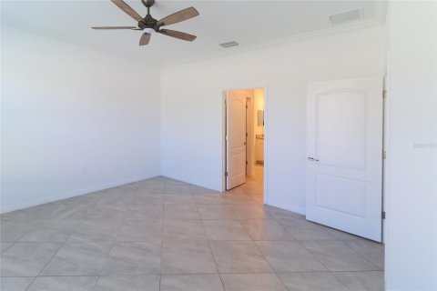 Villa ou maison à louer à Bradenton, Floride: 2 chambres, 182.55 m2 № 2413936 - photo 13
