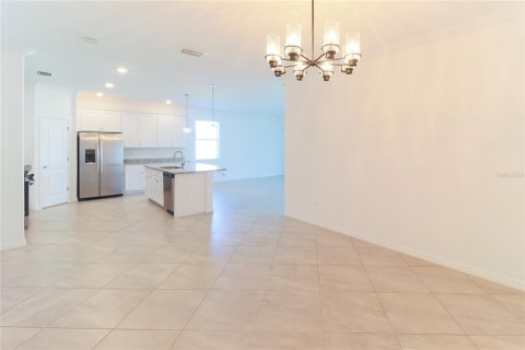 Villa ou maison à louer à Bradenton, Floride: 2 chambres, 182.55 m2 № 2413936 - photo 27