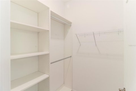 Villa ou maison à louer à Bradenton, Floride: 2 chambres, 182.55 m2 № 2413936 - photo 12