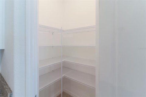 Villa ou maison à louer à Bradenton, Floride: 2 chambres, 182.55 m2 № 2413936 - photo 19