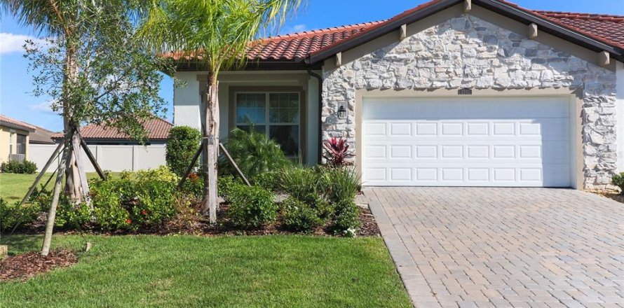Villa ou maison à Bradenton, Floride 2 chambres, 182.55 m2 № 2413936
