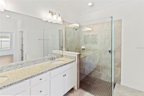 Villa ou maison à louer à Bradenton, Floride: 2 chambres, 182.55 m2 № 2413936 - photo 10