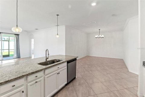 Villa ou maison à louer à Bradenton, Floride: 2 chambres, 182.55 m2 № 2413936 - photo 20