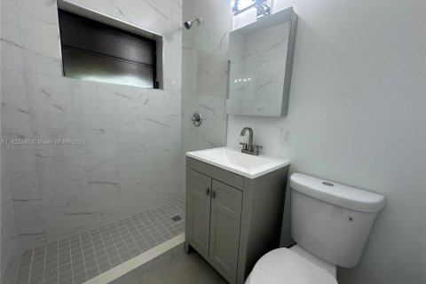 Снять в аренду виллу или дом в Майами, Флорида 3 спальни, 187.94м2, № 1977022 - фото 5