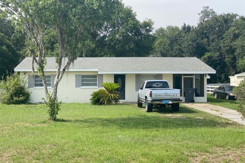 House in Plant City, Florida 3 bedrooms, 121.24 sq.m. № 1746511 - photo 1