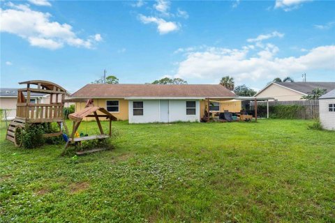 Villa ou maison à vendre à Cocoa, Floride: 3 chambres, 113.34 m2 № 2143391 - photo 29