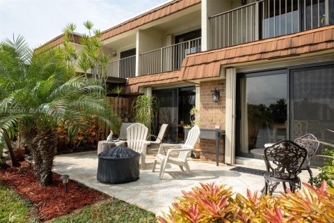 Touwnhouse à vendre à Davie, Floride: 3 chambres, 176.33 m2 № 2068676 - photo 21