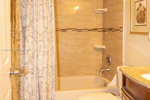 Touwnhouse à vendre à Davie, Floride: 3 chambres, 176.33 m2 № 2068676 - photo 17