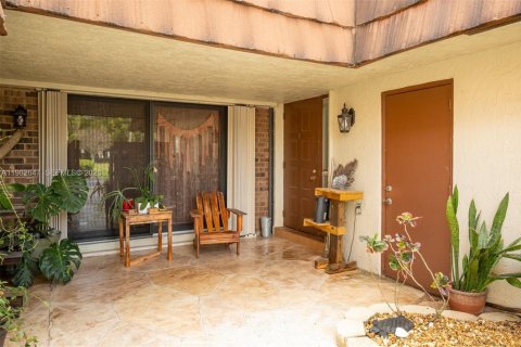 Touwnhouse à vendre à Davie, Floride: 3 chambres, 176.33 m2 № 2068676 - photo 23