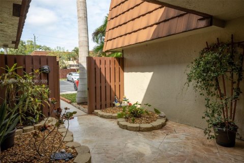Touwnhouse à vendre à Davie, Floride: 3 chambres, 176.33 m2 № 2068676 - photo 25