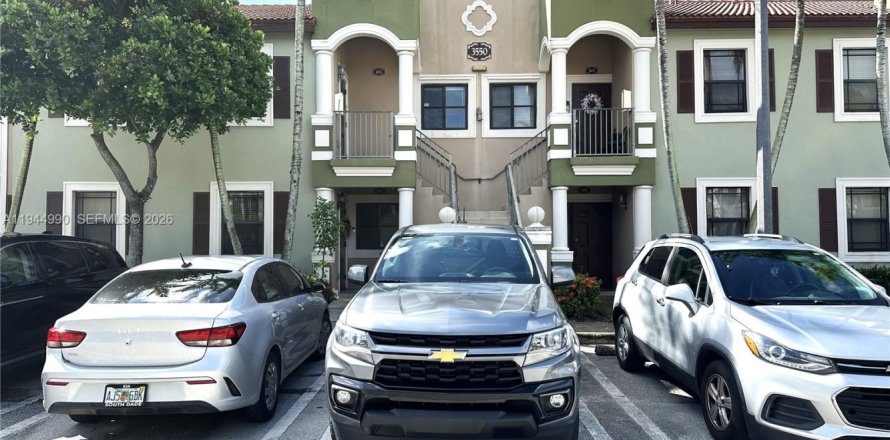 Condo in Homestead, Florida, 2 bedrooms  № 2001479