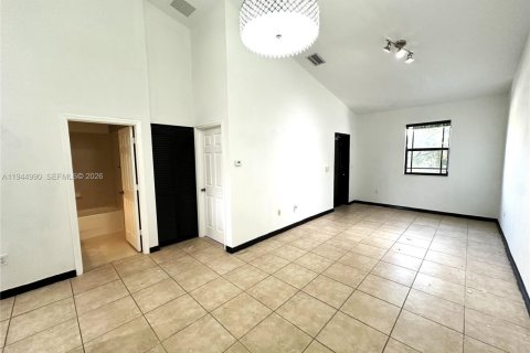 Condo in Homestead, Florida, 2 bedrooms  № 2001479 - photo 7