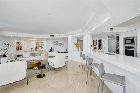 Condo in Aventura, Florida, 3 bedrooms  № 1933358 - photo 3