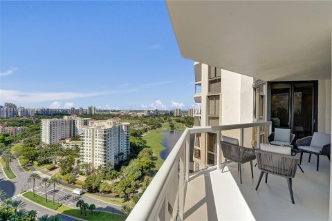 Condo in Aventura, Florida, 3 bedrooms  № 1933358 - photo 14
