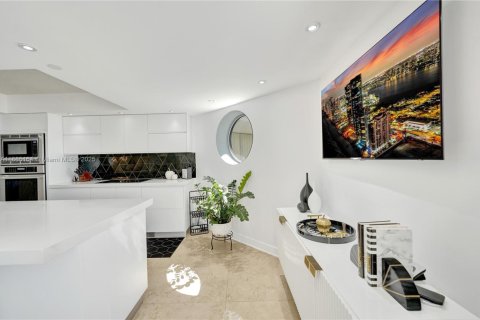 Condo in Aventura, Florida, 3 bedrooms  № 1933358 - photo 27