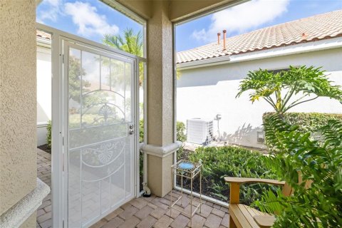 Casa en venta en Sarasota, Florida, 3 dormitorios, 191.38 m2 № 2386017 - foto 5