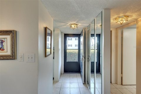 Купить кондоминиум в Брейдентон, Флорида 4 комнаты, 67.35м2, № 2147932 - фото 3