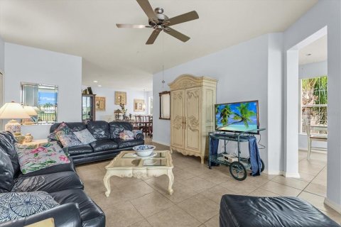 Copropriété à vendre à Sarasota, Floride: 3 chambres, 189.99 m2 № 2415358 - photo 9