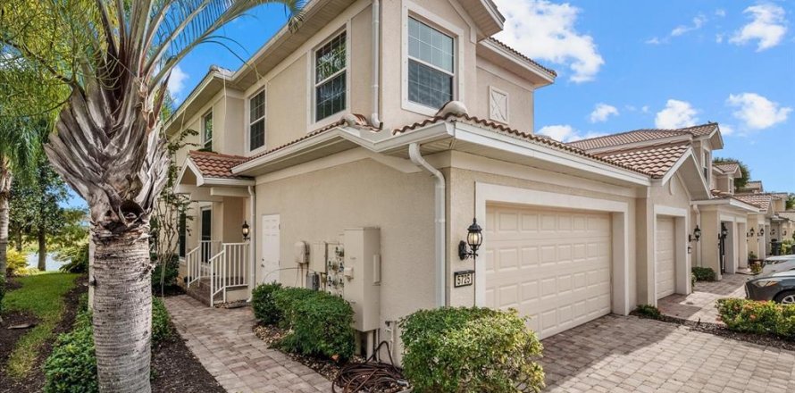 Condo à Sarasota, Floride, 3 chambres  № 2415358