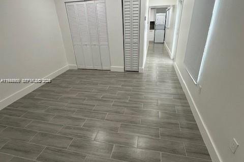 Снять в аренду виллу или дом в Майами, Флорида 1 спальня, 51.1м2, № 2004707 - фото 4