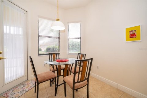 House in Poinciana, Florida 2 bedrooms, 176.42 sq.m. № 1791396 - photo 28