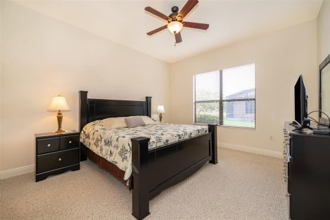 House in Poinciana, Florida 2 bedrooms, 176.42 sq.m. № 1791396 - photo 19