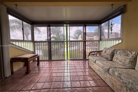 Condominio en venta en Homestead, Florida, 1 dormitorio, 77.11 m2 № 2043959 - foto 16