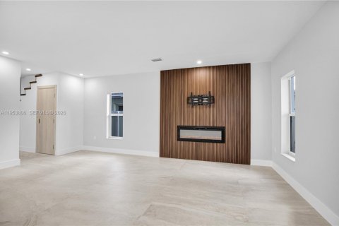 Купить таунхаус в Майами, Флорида 3 спальни, 172.05м2, № 2008200 - фото 5