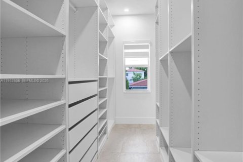 Купить таунхаус в Майами, Флорида 3 спальни, 172.05м2, № 2008200 - фото 10