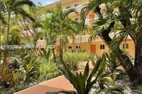 Appartement à louer à Miami, Floride: 1 chambre, 66.15 m2 № 1972384 - photo 11