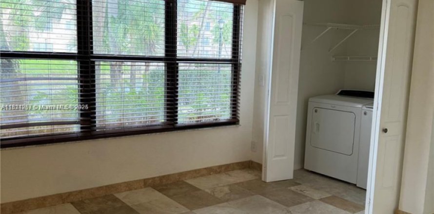 Condo à Davie, Floride, 2 chambres № 1791021