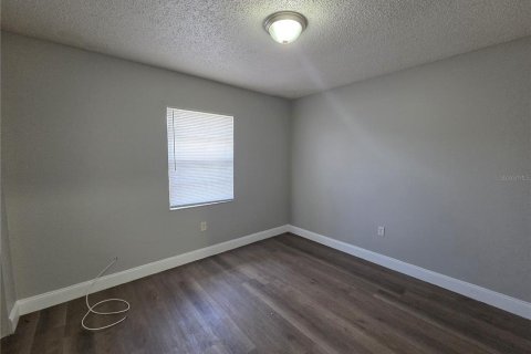 Apartamento en alquiler en Leesburg, Florida, 2 dormitorios, 69.77 m2 № 1648599 - foto 5