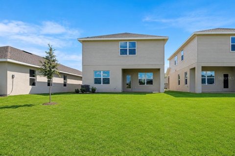House in Saint Cloud, Florida 4 bedrooms, 204.57 sq.m. № 2150255 - photo 15