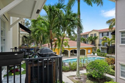 Townhouse in Jupiter, Florida 3 bedrooms, 163.51 sq.m. № 2190260 - photo 2