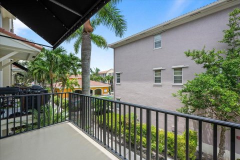 Townhouse in Jupiter, Florida 3 bedrooms, 163.51 sq.m. № 2190260 - photo 12