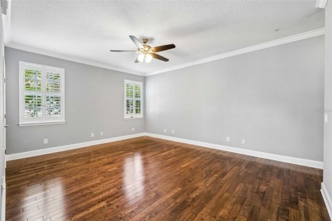 Townhouse in Tampa, Florida 5 bedrooms, 254.65 sq.m. № 2208995 - photo 12