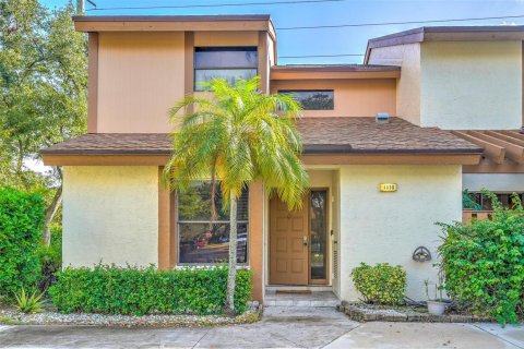 Townhouse in Coconut Creek, Florida 3 bedrooms, 134.15 sq.m. № 2362132