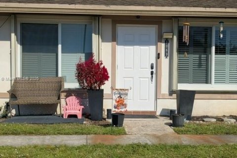 Touwnhouse à Davie, Floride 2 chambres, 84.73 m2 № 1973887