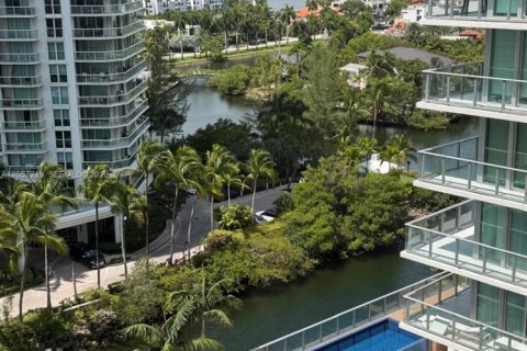 Apartment in Sunny Isles Beach, Florida 3 bedrooms, 134.43 sq.m. № 2246623 - photo 10