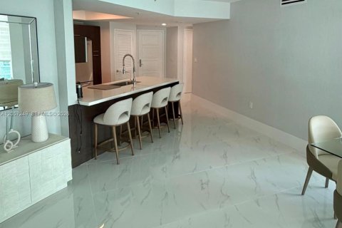 Apartment in Sunny Isles Beach, Florida 3 bedrooms, 134.43 sq.m. № 2246623 - photo 18