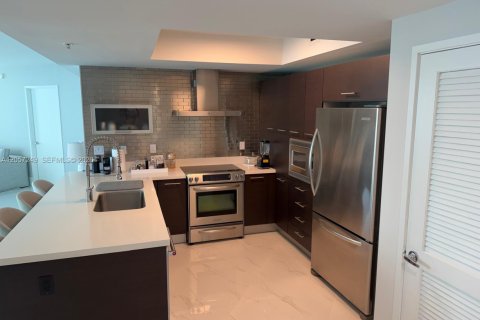 Apartment in Sunny Isles Beach, Florida 3 bedrooms, 134.43 sq.m. № 2246623 - photo 4