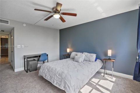 Купить кондоминиум в Помпано-Бич, Флорида 2 спальни, 96.15м2, № 1927848 - фото 10