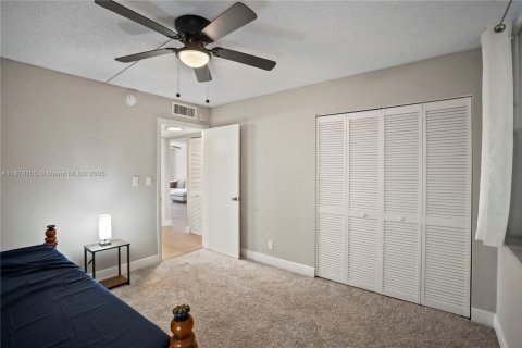 Купить кондоминиум в Помпано-Бич, Флорида 2 спальни, 96.15м2, № 1927848 - фото 18