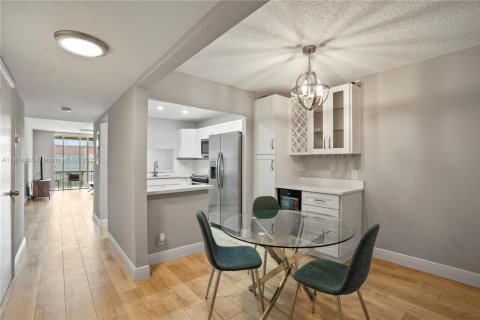 Купить кондоминиум в Помпано-Бич, Флорида 2 спальни, 96.15м2, № 1927848 - фото 21