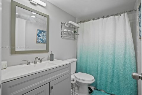 Купить кондоминиум в Помпано-Бич, Флорида 2 спальни, 96.15м2, № 1927848 - фото 14