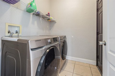 Casa en venta en Plant City, Florida, 3 dormitorios, 162.21 m2 № 1912636 - foto 18
